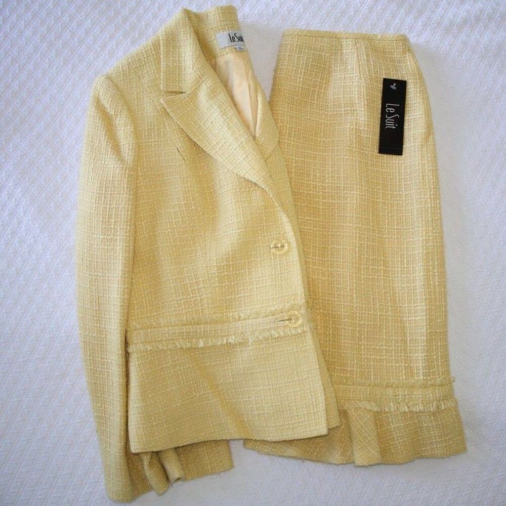 NWT VINTAGE Le Suit Pale Yellow Skirt Suit 14